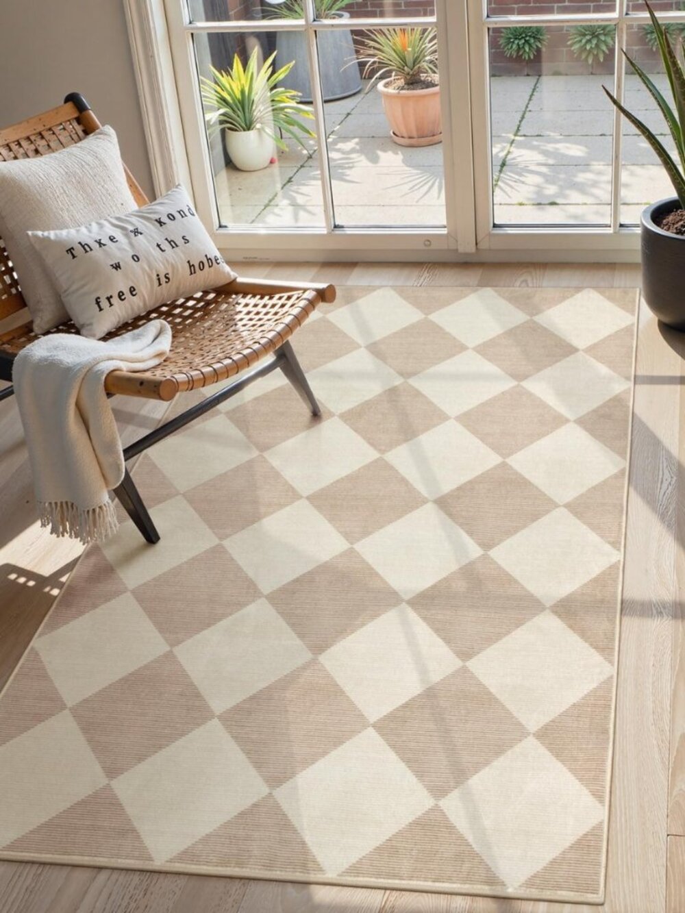 Checkered Print 3x5 Washable Area Rug for Bedroom, Non Slip Ultra Thin Beige